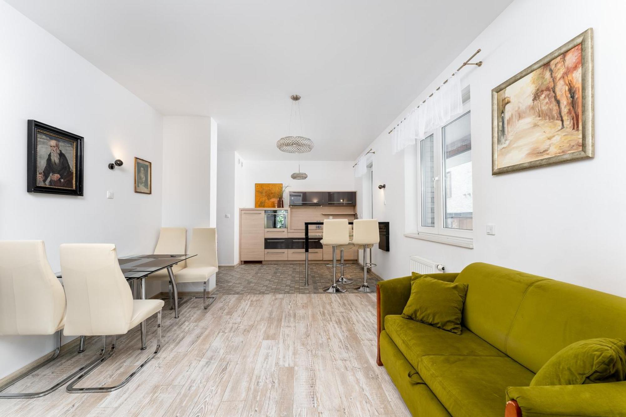 Nadwislanska 11 Apartment With Garden Krakow Luaran gambar