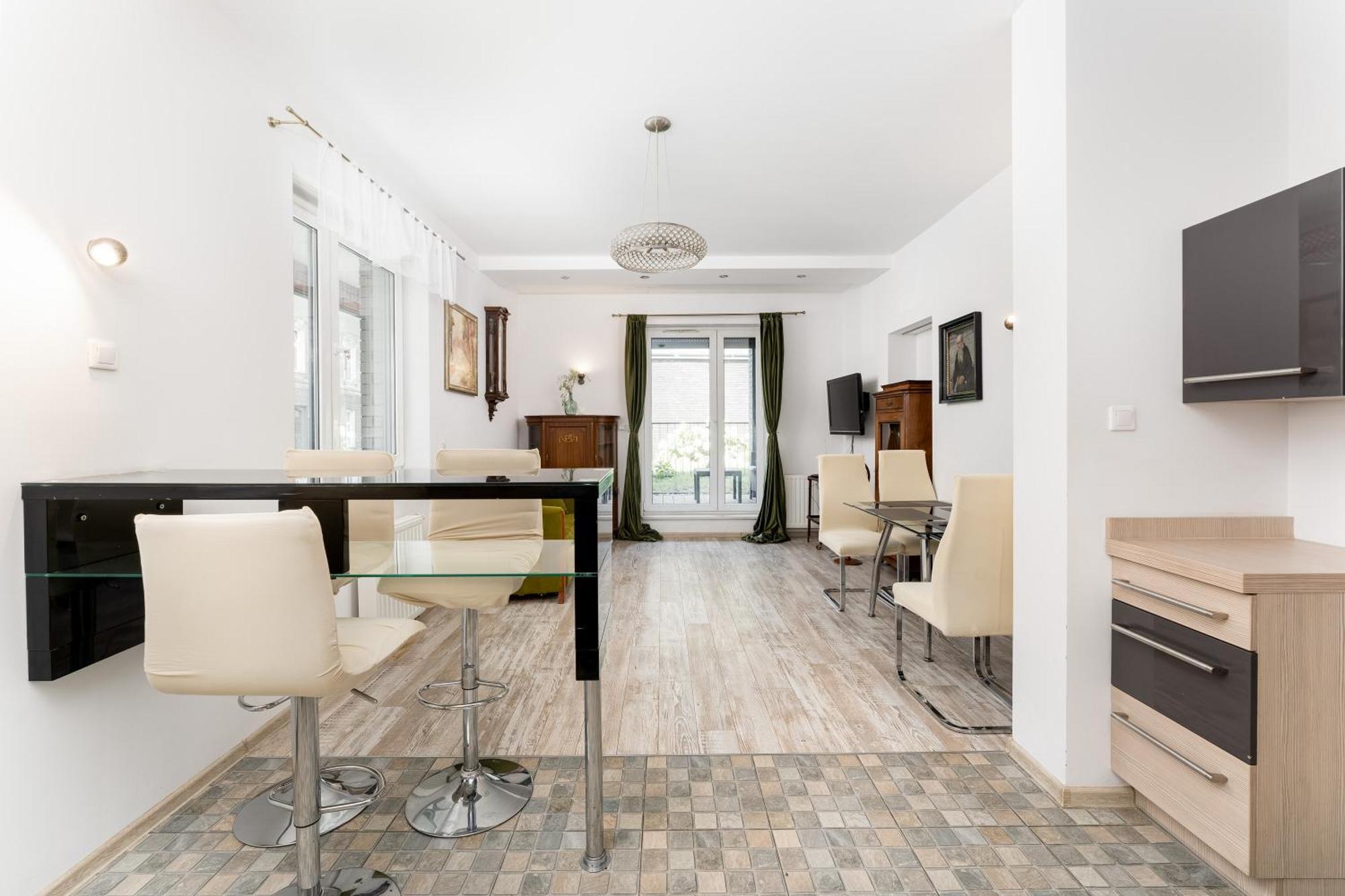 Nadwislanska 11 Apartment With Garden Krakow Luaran gambar